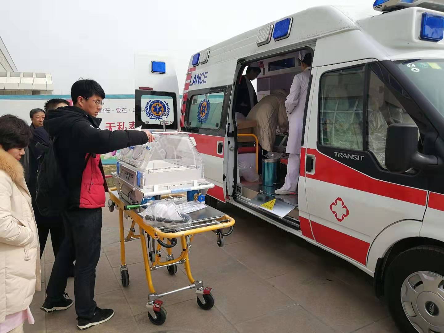 惠东县救护车转院